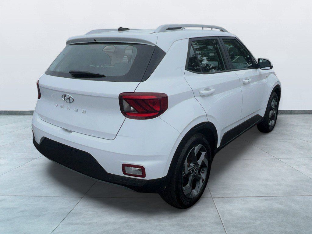 2024 Hyundai Venue SEL - Photo 7