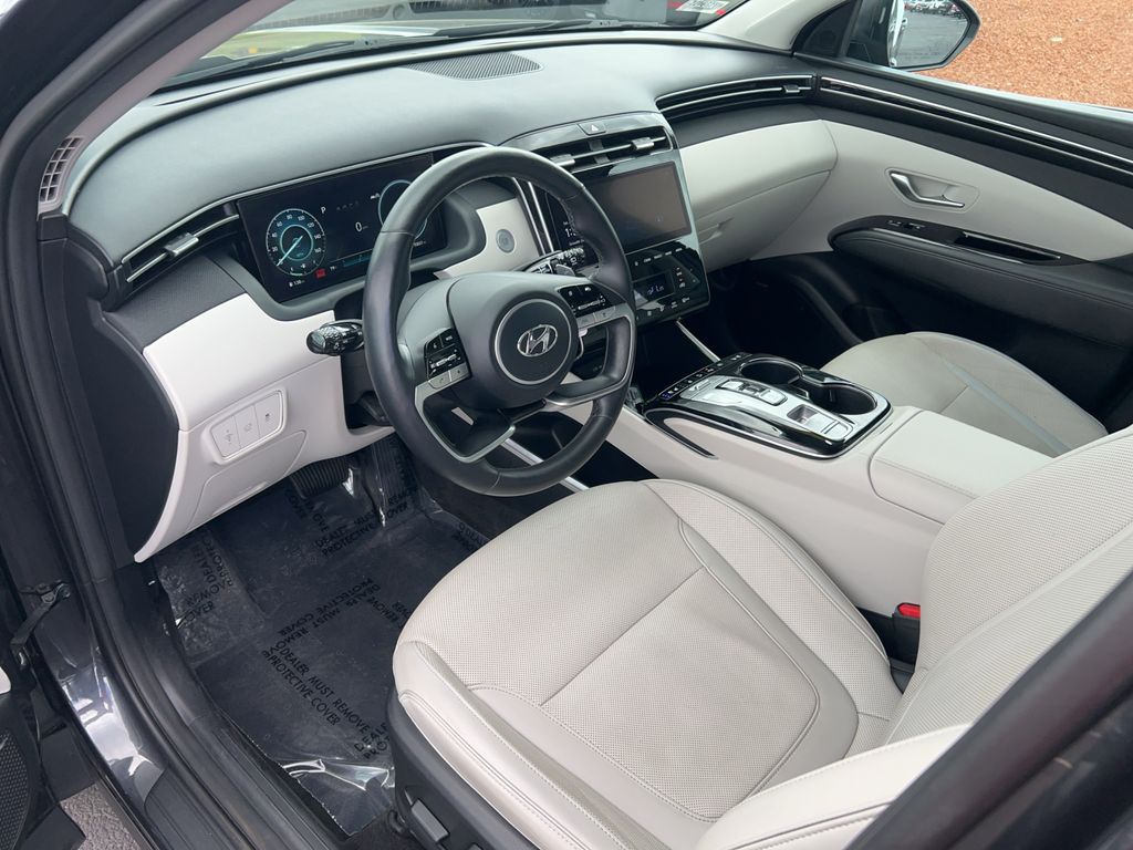 2022 Hyundai Tucson Limited - Photo 16