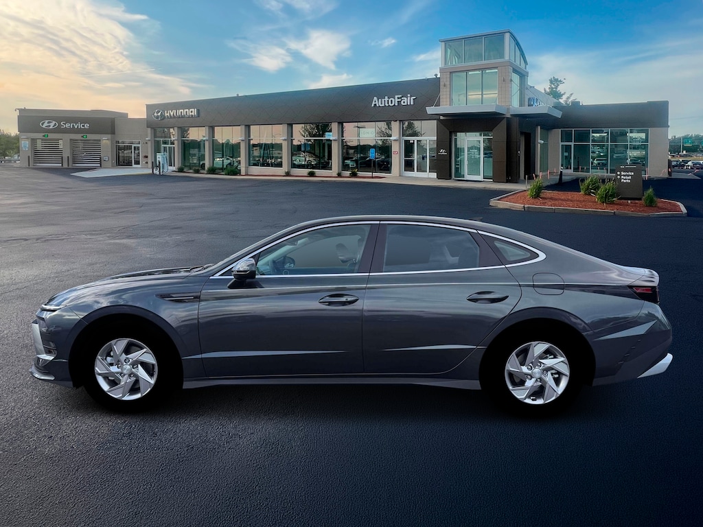 New 2026 Hyundai Sonata SE Sedan