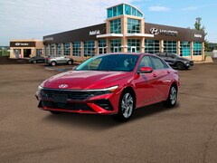2025 Hyundai Elantra Limited Sedan