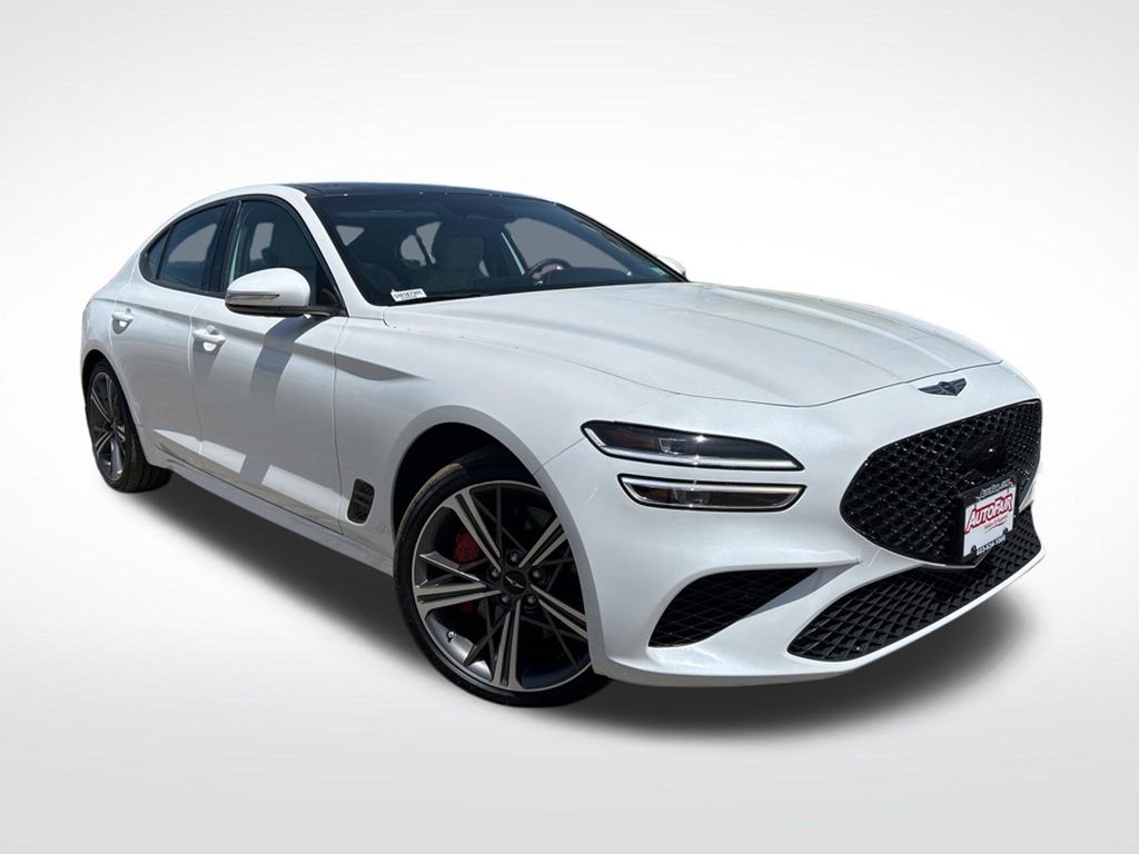 2025 GENESIS G70 Standard - Photo 1