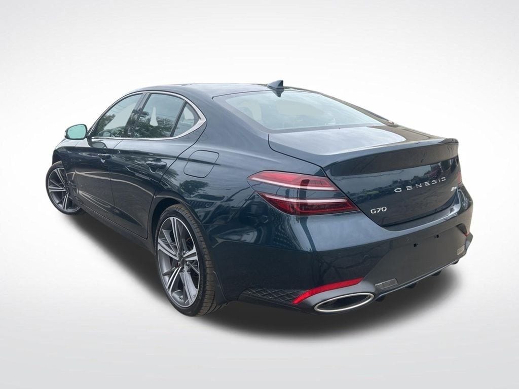 2025 GENESIS G70 Standard - Photo 21