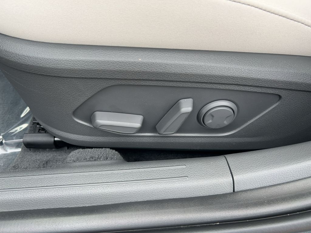 2025 Hyundai Sonata SEL - Photo 15