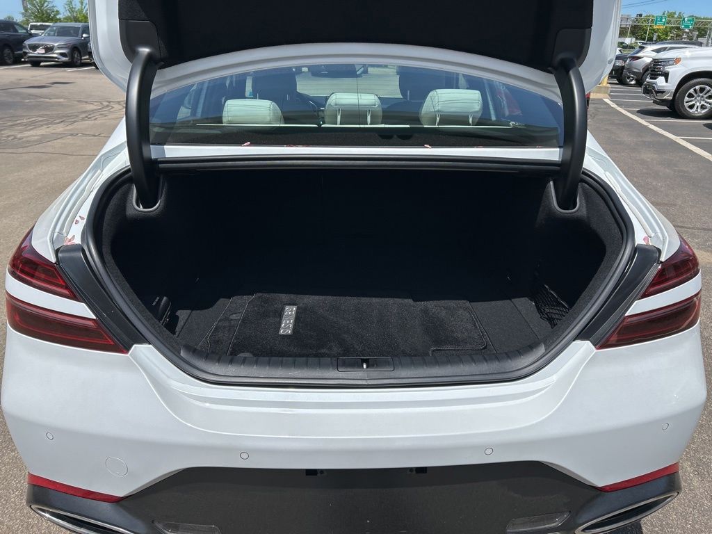 2025 GENESIS G70 Standard - Photo 34