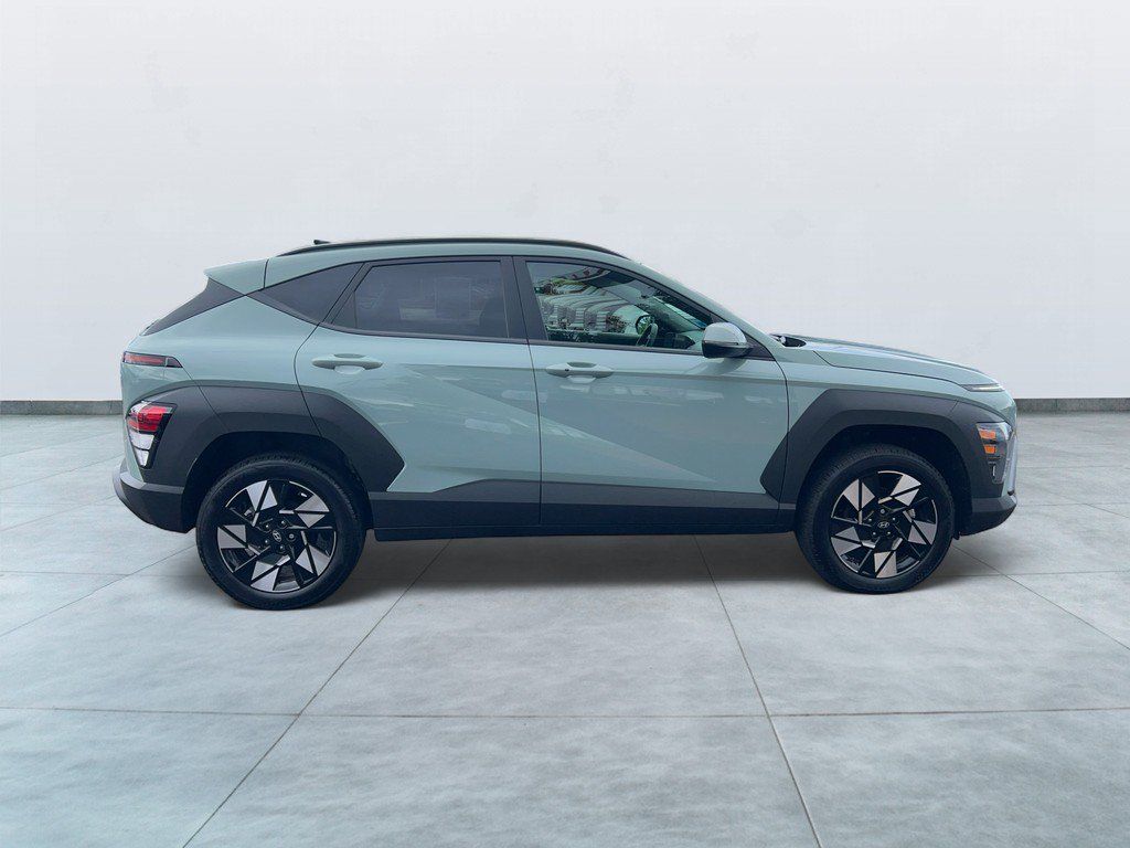 2024 Hyundai Kona SEL - Photo 7