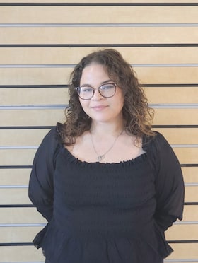 Staff member Beverly Gonzalez from ID_30aef972f7bb