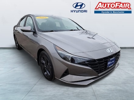 2022 Hyundai Elantra SEL Sedan