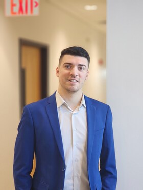 Staff member Mauricio Nunez from ID_fd7867d937a2