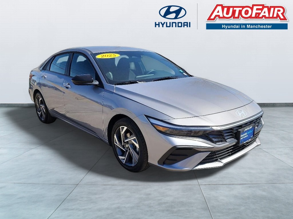 2025 Hyundai Elantra 2.0 SEL Sport IVT's photo