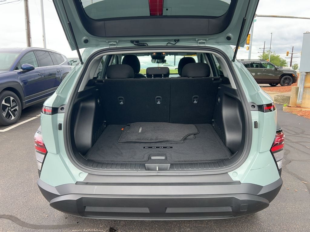 2024 Hyundai Kona SEL - Photo 12