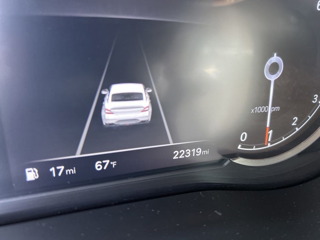 2025 GENESIS G70 Standard - Photo 25
