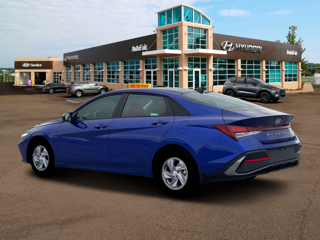 New 2026 Hyundai Elantra SE Sedan