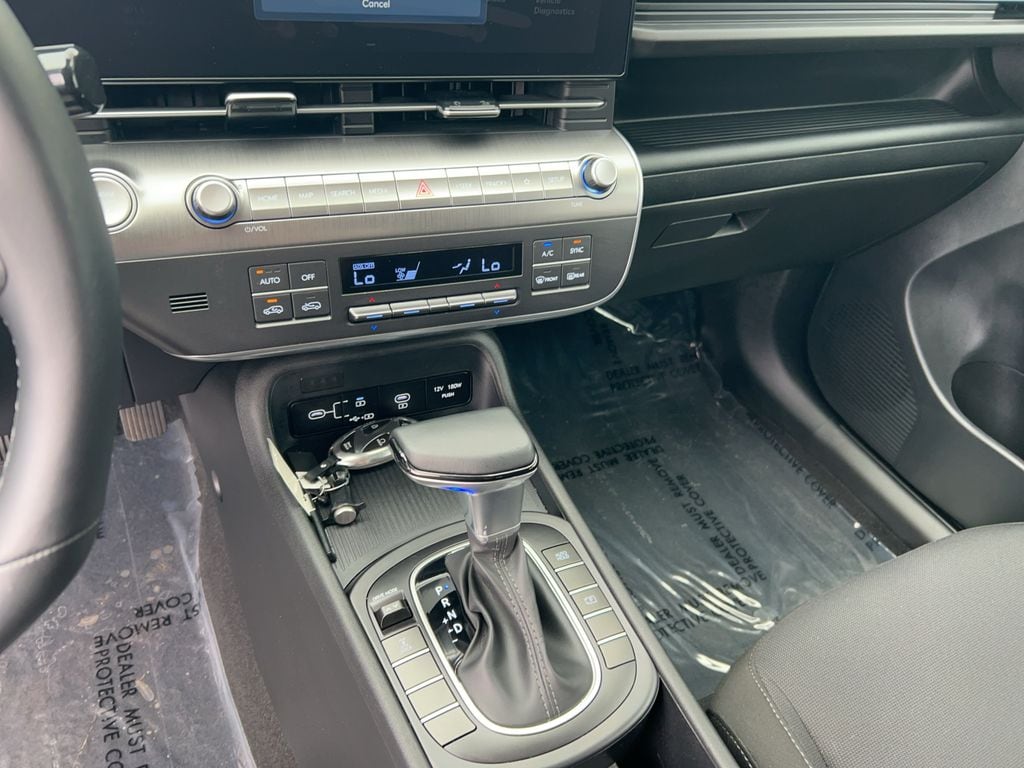 2024 Hyundai Kona SEL - Photo 25