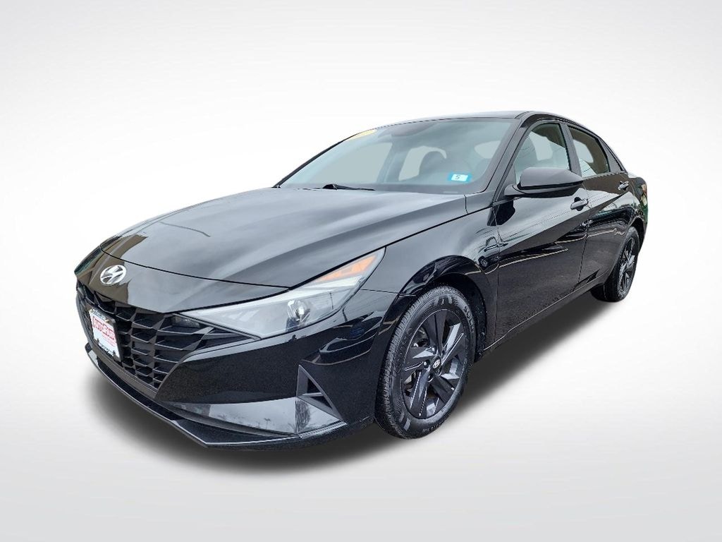 Certified 2022 Hyundai Elantra SEL Sedan