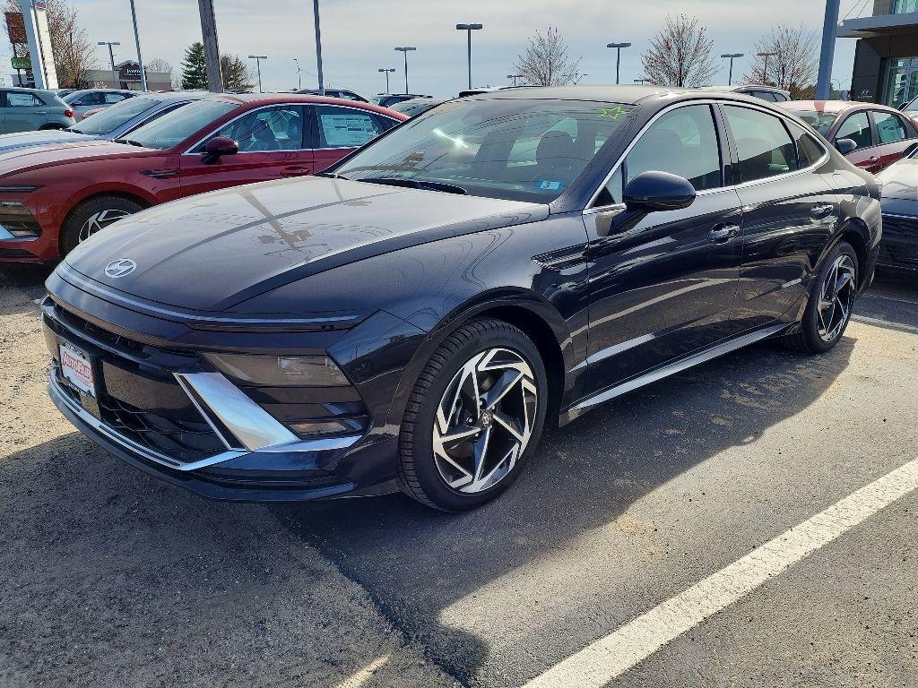 New 2026 Hyundai Sonata SEL Sport Sedan