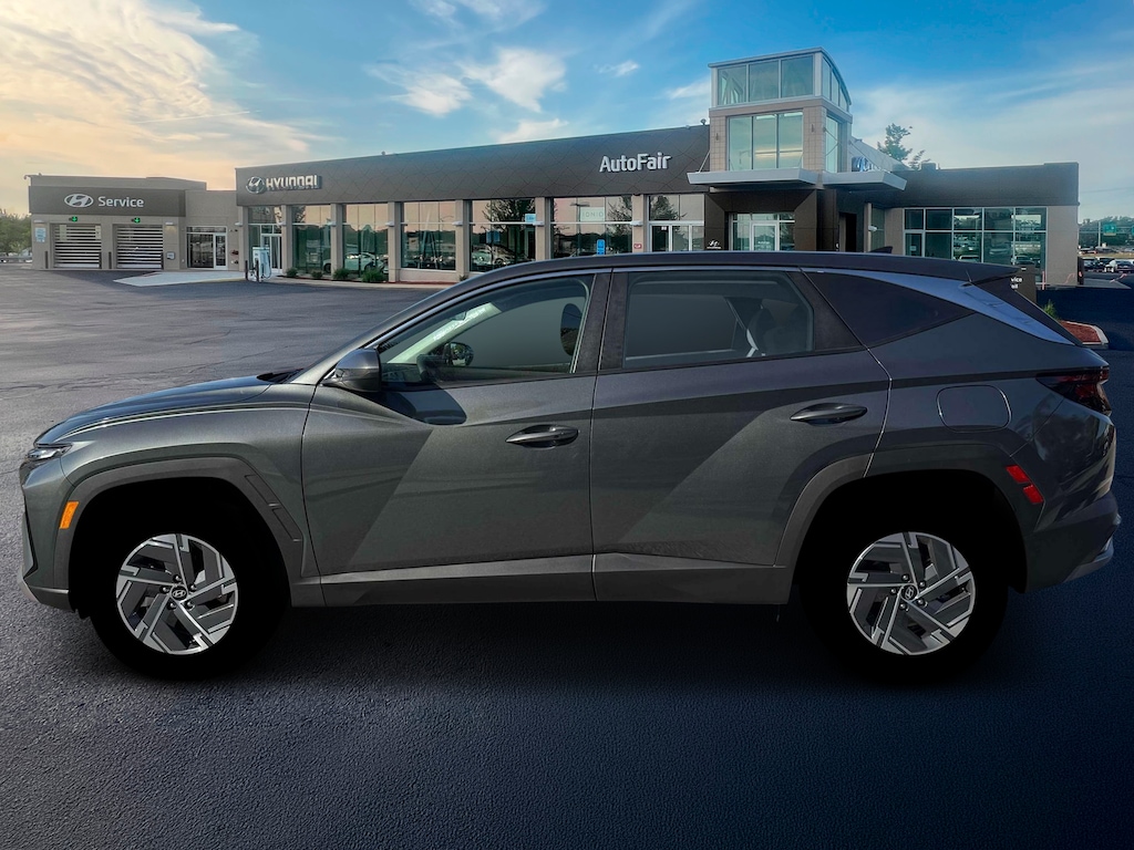 New 2026 Hyundai Tucson Hybrid Blue SUV