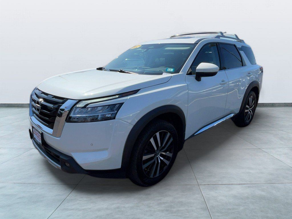Used 2023 Nissan Pathfinder Platinum SUV