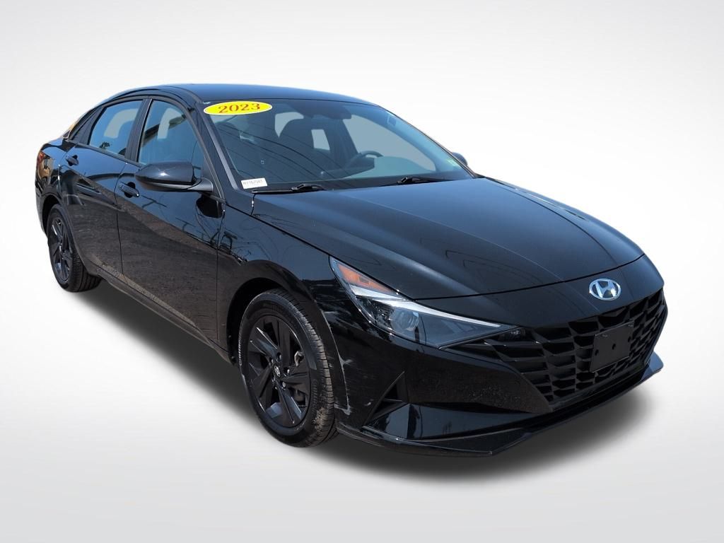 Used 2023 Hyundai Elantra SEL with VIN KMHLM4AG3PU383435 for sale in Manchester, NH