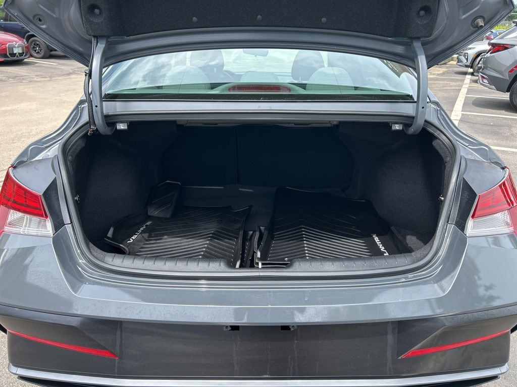 2024 Hyundai Elantra SEL - Photo 35