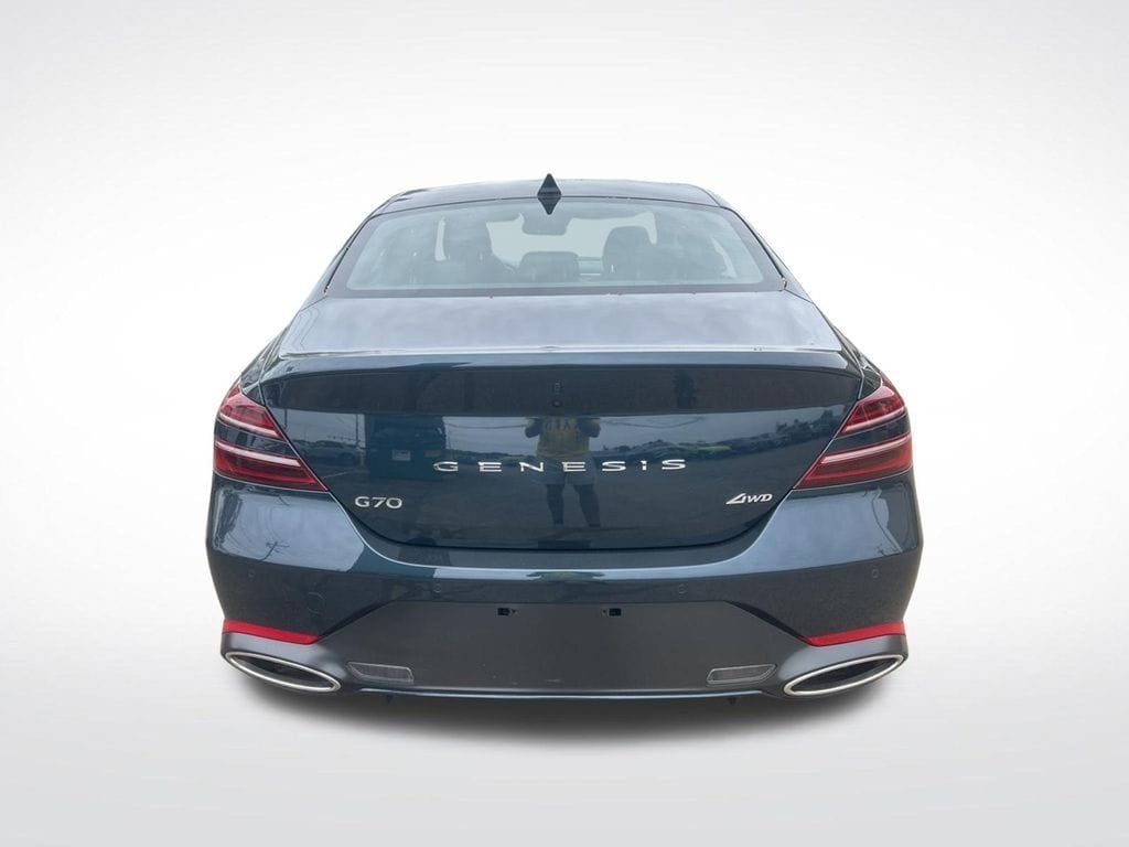 2025 GENESIS G70 Standard - Photo 22