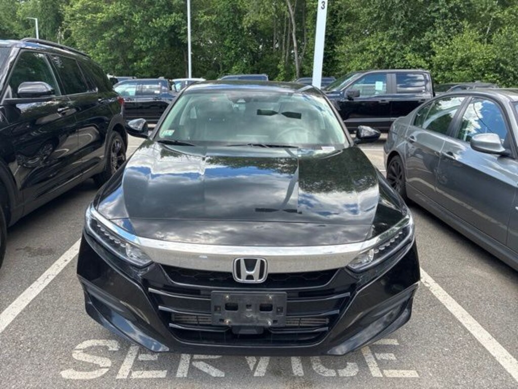 Used 2018 Honda Accord LX Sedan