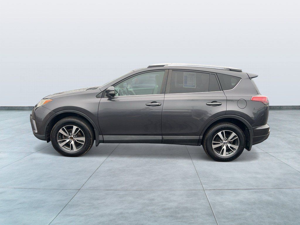 Used 2016 Toyota RAV4 XLE SUV