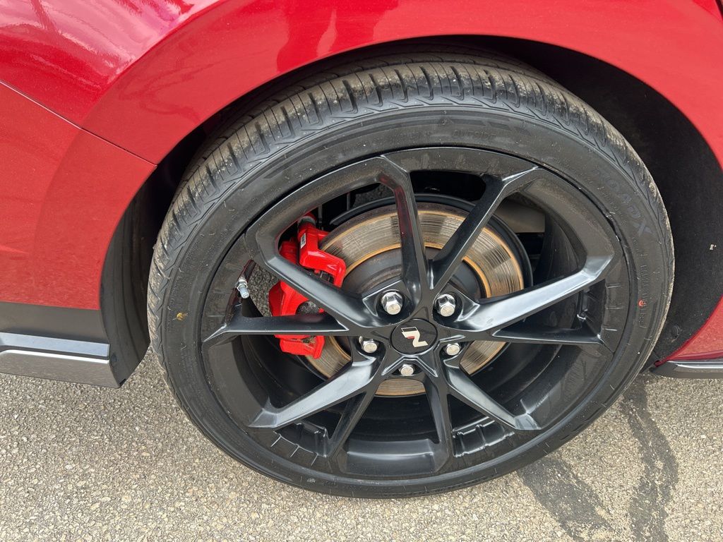 2025 Hyundai Elantra N - Photo 7