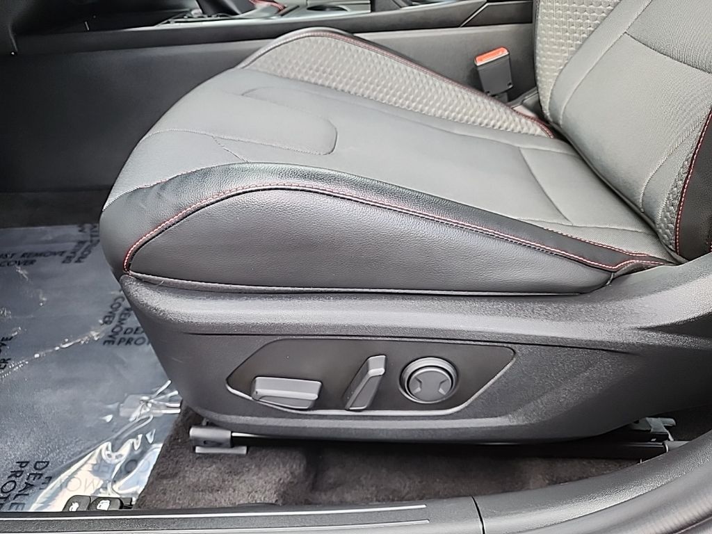 2025 Hyundai Elantra N Line - Photo 17