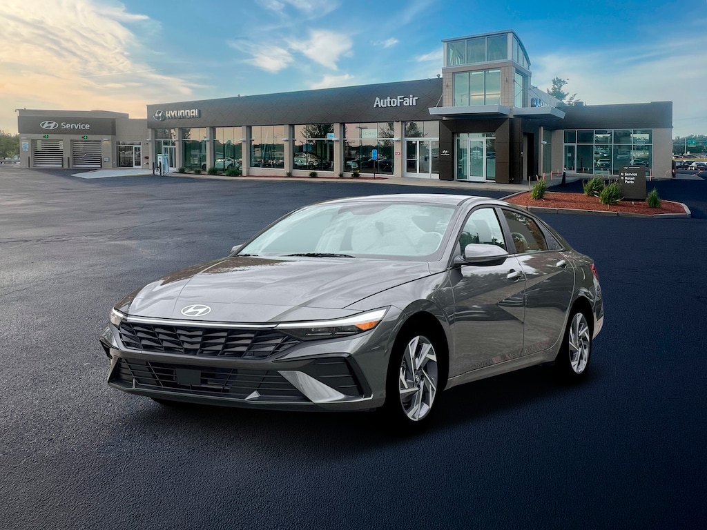 New 2026 Hyundai Elantra Limited Sedan