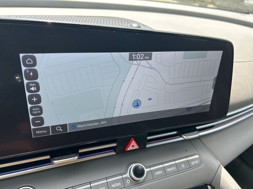 2024 Hyundai Elantra SEL - Photo 23