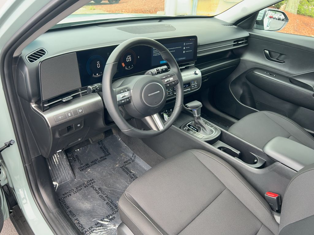 2024 Hyundai Kona SEL - Photo 16