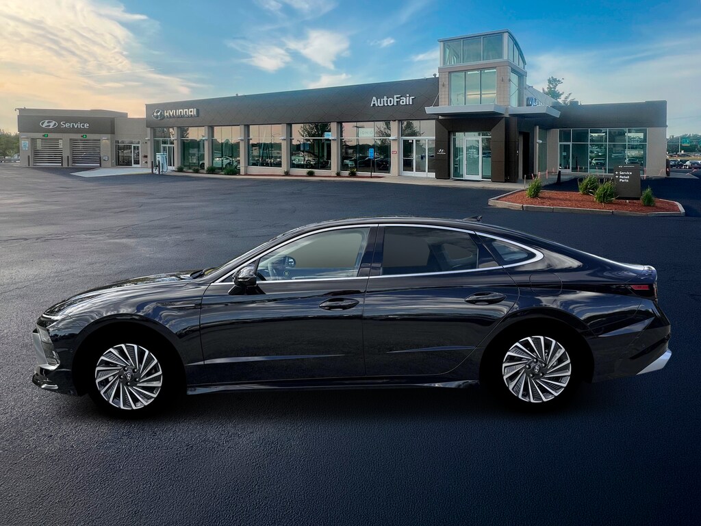 New 2026 Hyundai Sonata Hybrid Limited Sedan