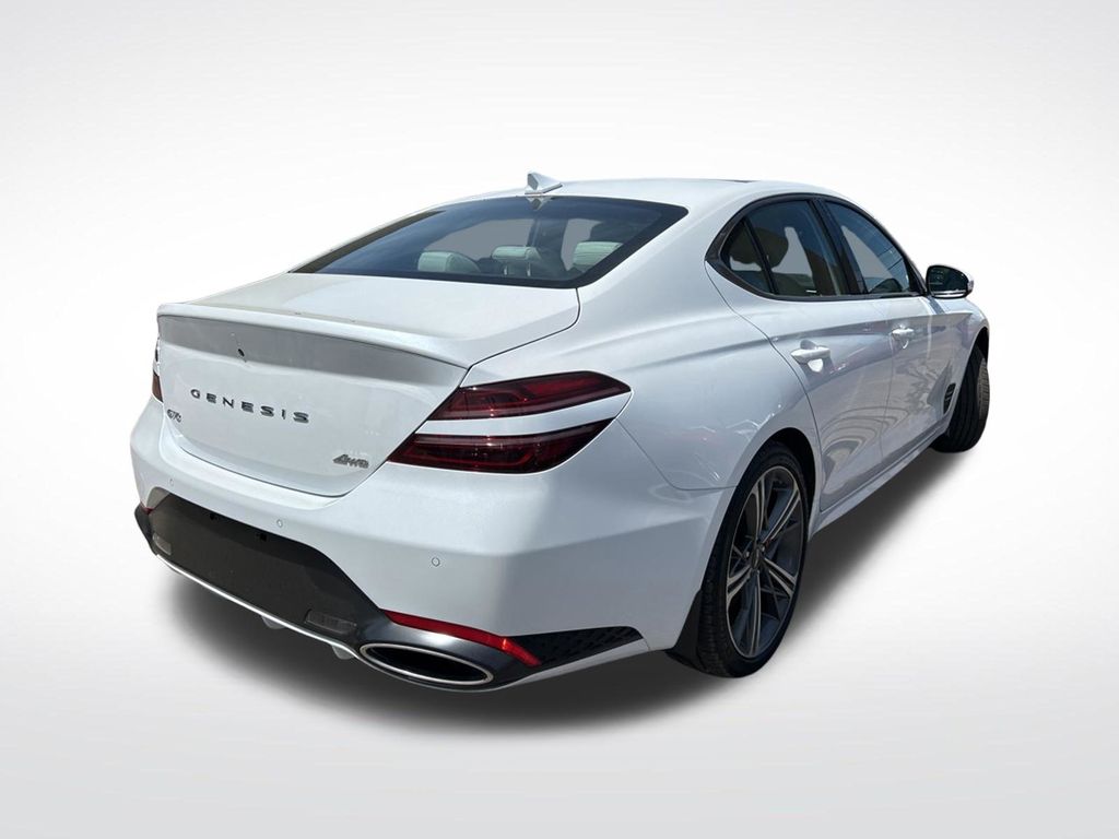2025 GENESIS G70 Standard - Photo 33