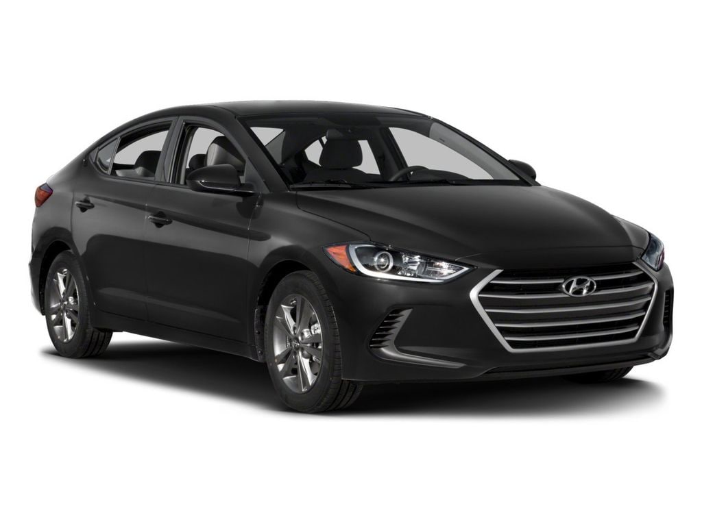 Used 2017 Hyundai Elantra SE Sedan