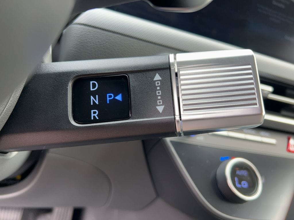 2025 Hyundai Sonata SEL - Photo 33