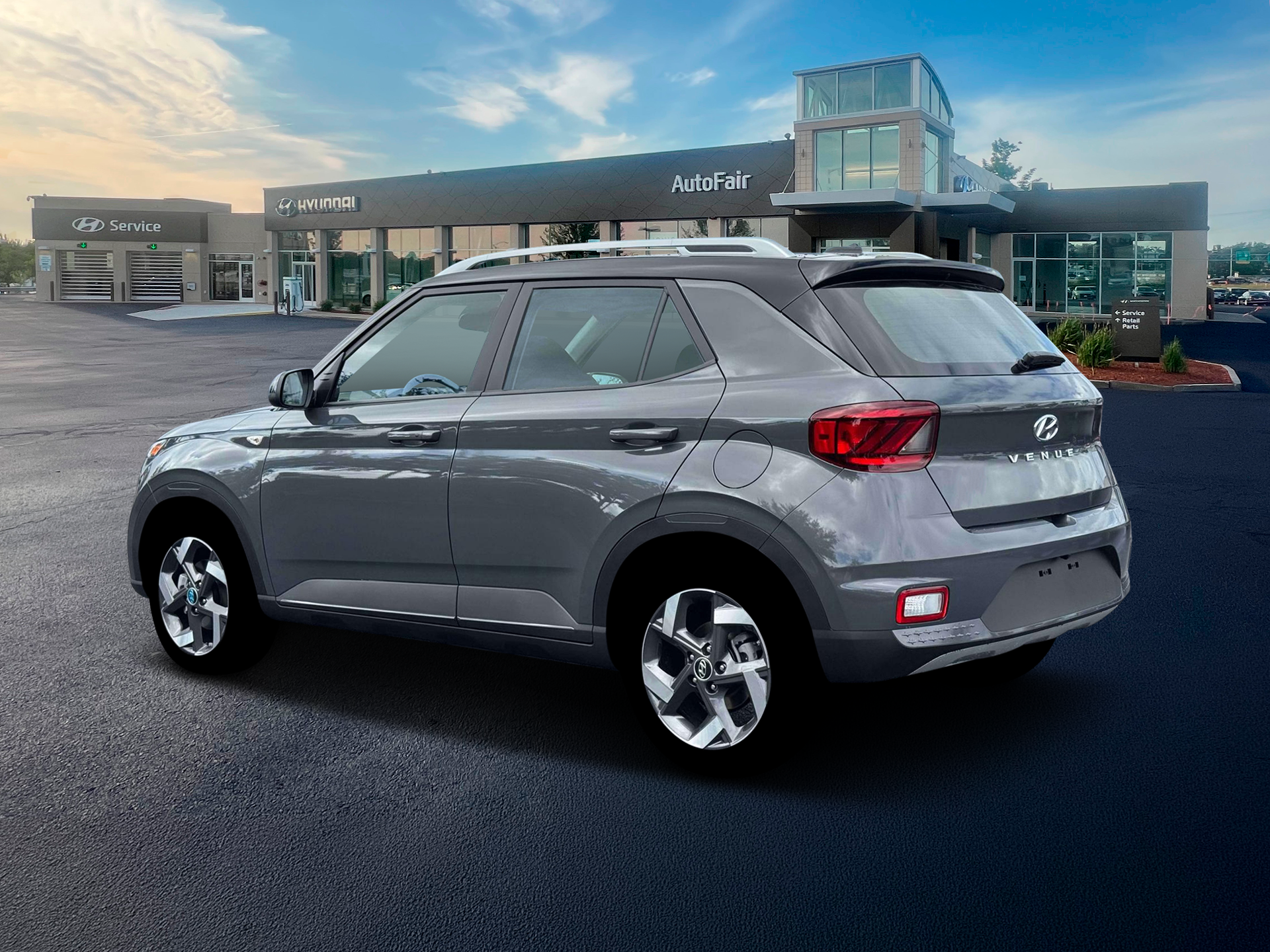 New 2026 Hyundai Venue SEL w/Two-Tone Roof SUV