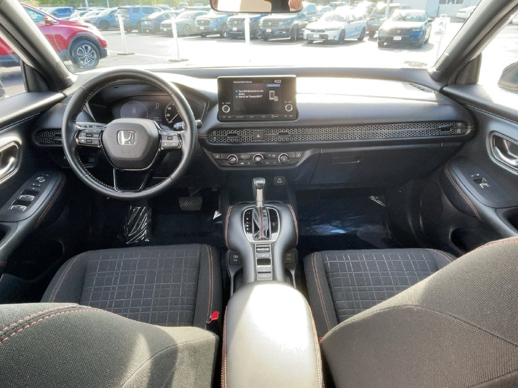 2025 Honda HR-V Sport - Photo 23