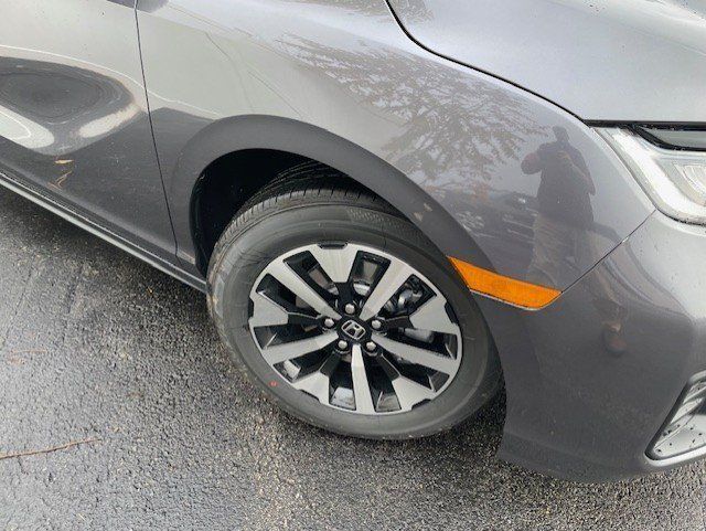 2026 Honda Odyssey EX-L - Photo 18