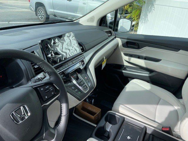 2026 Honda Odyssey EX-L - Photo 10