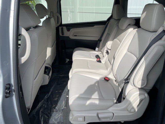 2026 Honda Odyssey EX-L - Photo 12