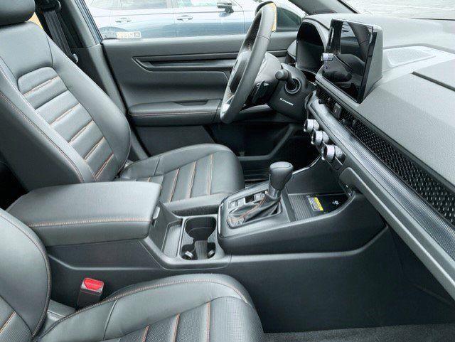 2025 Honda CR-V Sport-L - Photo 35