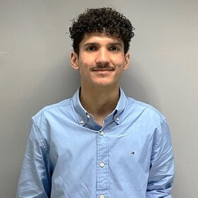 Staff member Abel Manso from ID_efe13b