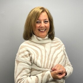Staff member Susan Kiver from ID_5b6c24