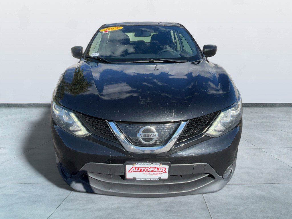 Certified 2019 Nissan Rogue Sport S with VIN JN1BJ1CR6KW323090 for sale in Manchester, NH