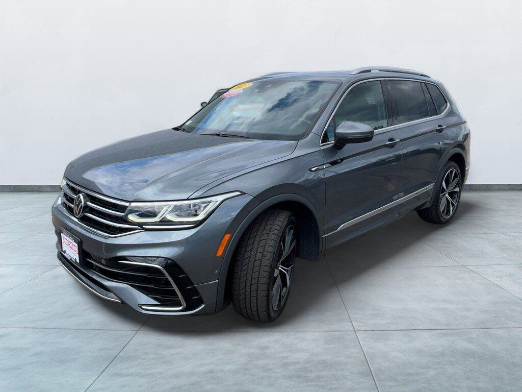 Certified 2023 Volkswagen Tiguan 2.0T SEL R-Line SUV