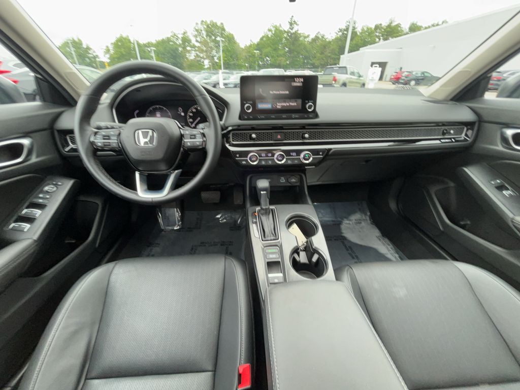 2024 Honda Civic Hatchback EX-L - Photo 26