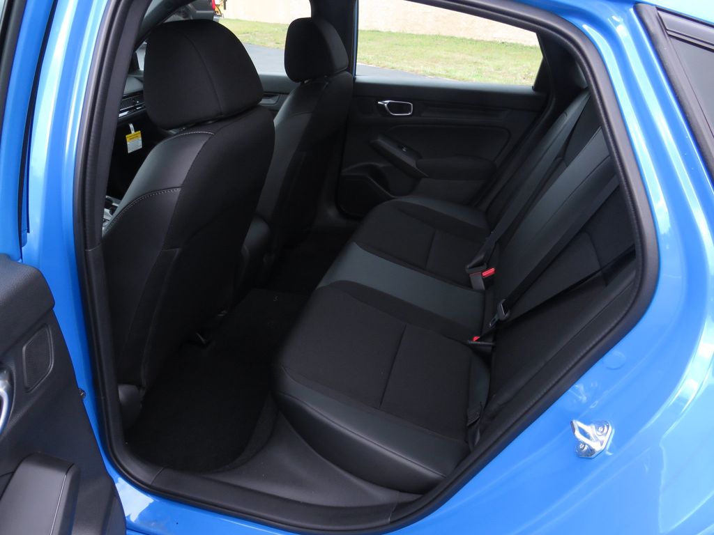 2023 Honda Civic Hatchback Sport - Photo 11