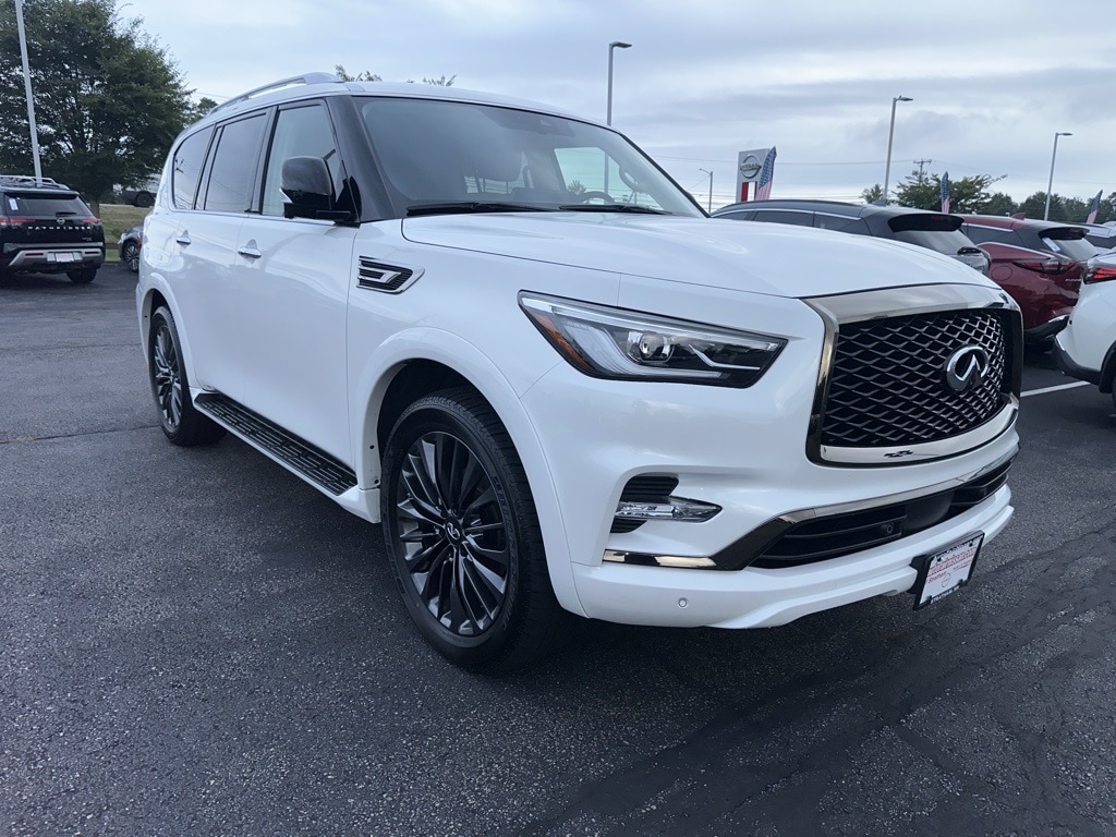 Used 2023 INFINITI QX80 PREMIUM SELECT 4WD with VIN JN8AZ2AE8P9301500 for sale in Stratham, NH