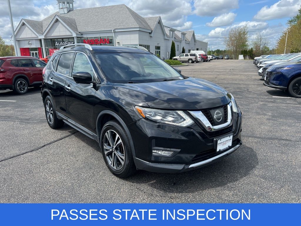 Used 2017 Nissan Rogue SL with VIN 5N1AT2MV9HC773830 for sale in Stratham, NH