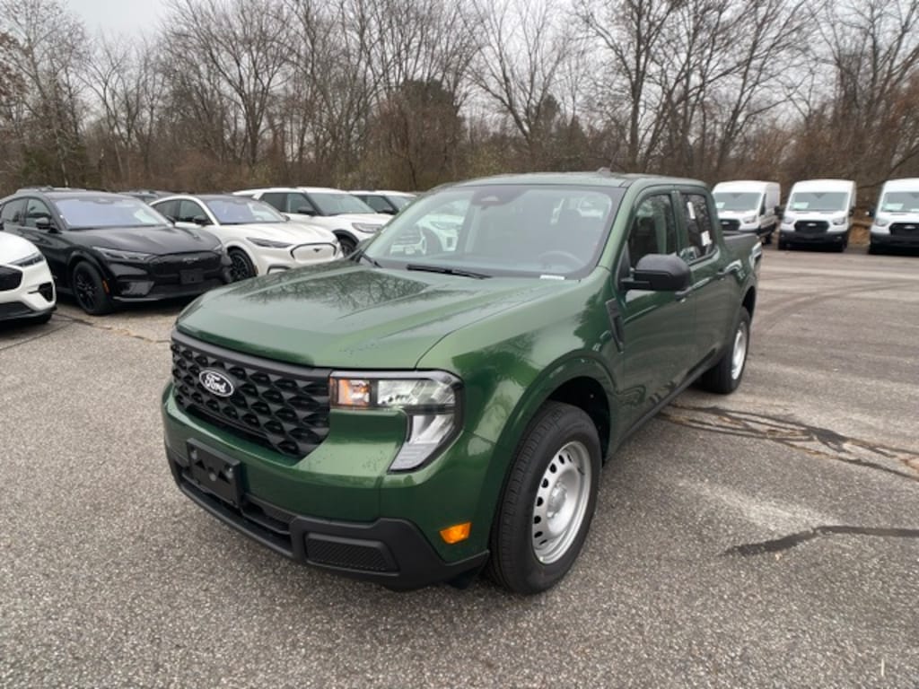 New 2025 Ford Maverick XL Truck